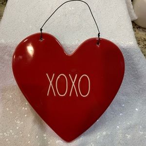 RAE DUNN “XOXO” Valentine Heart